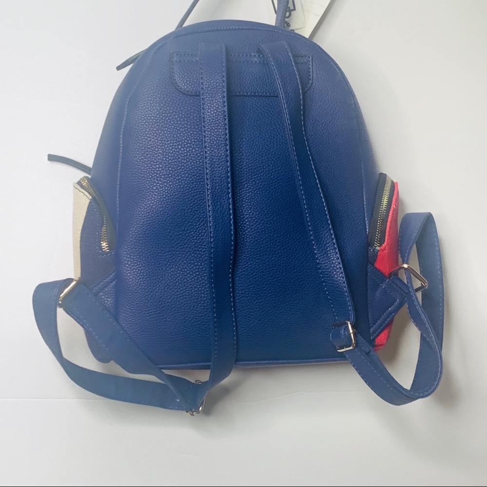 Stylish Backpack - Picture 4 of 4